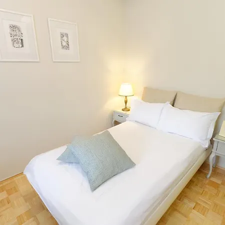 Minka Aparthotel 3*