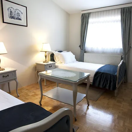 Apart Otel Minka 4*