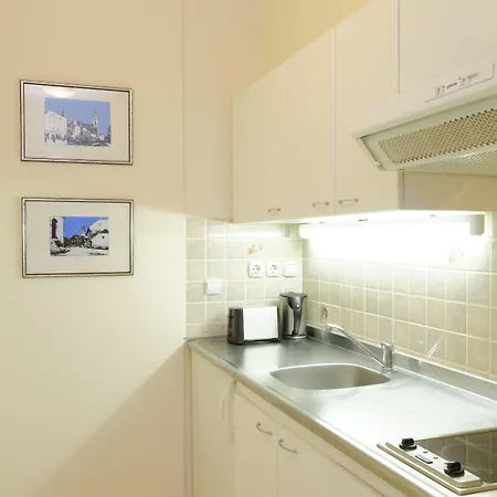 アパートホテル アパートホテル ビラ ミンカ