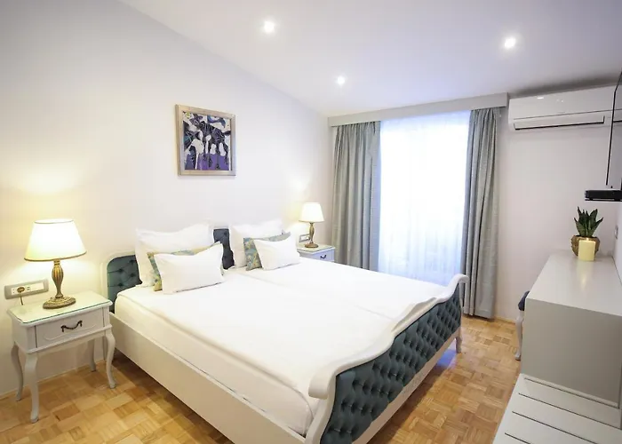 维拉明卡公寓式酒店