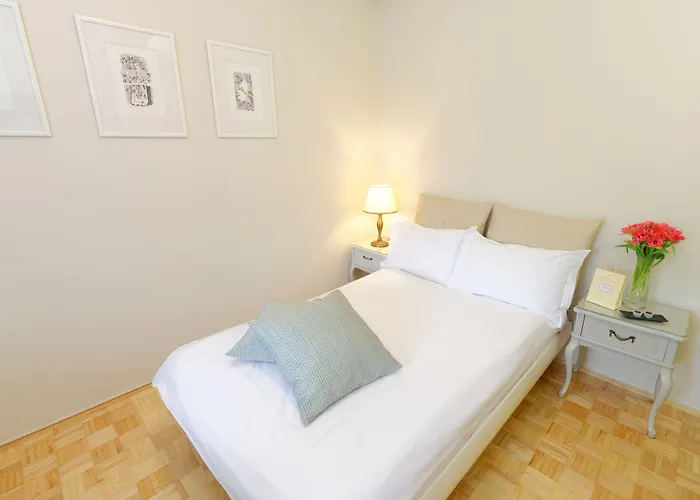 维拉明卡公寓式酒店 4*